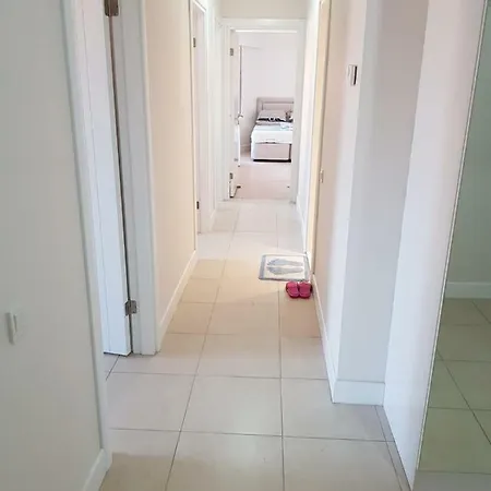 דירה Modern *