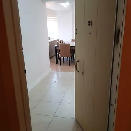 דירה Modern